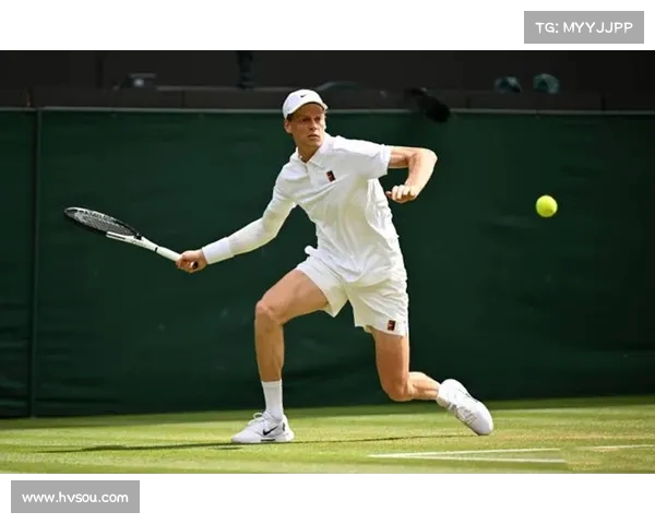 网球比赛半决赛激烈对决 谁能成功晋级决赛夺取冠军荣誉